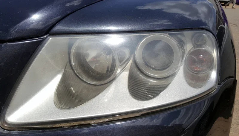 VW Touareg 7L Angel Eye O